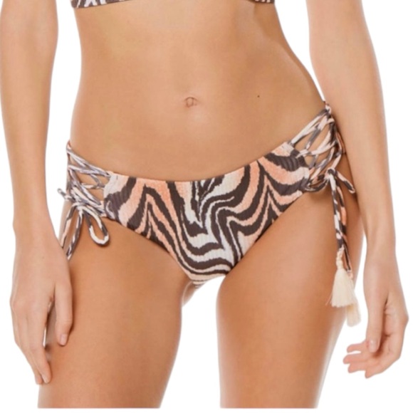 BECCA tiger print hipster bikini bottom with lace up tassel tie details size M - Picture 4 of 7